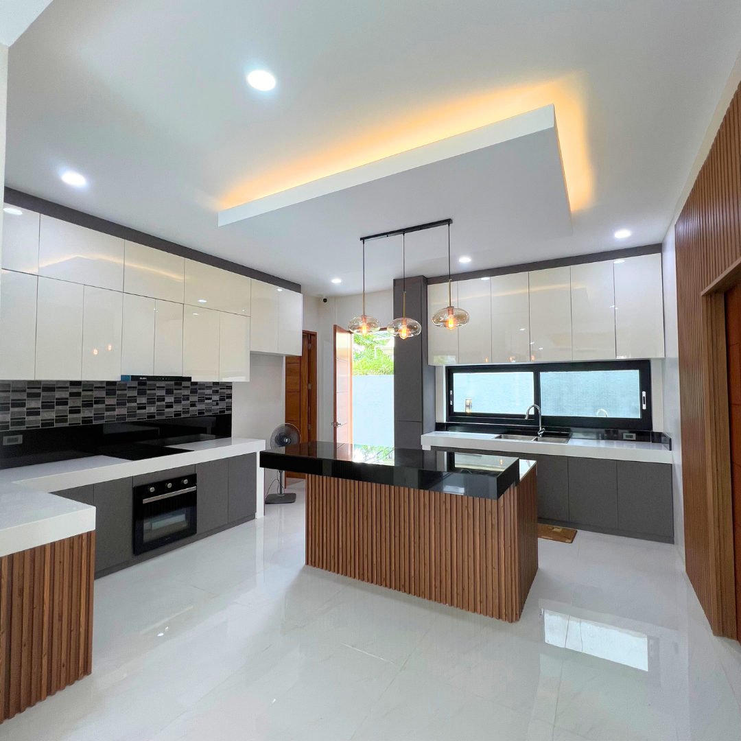 Tierra Nueva Village, 2 Storey Modern Luxury, Alabang Muntinlupa. view 3