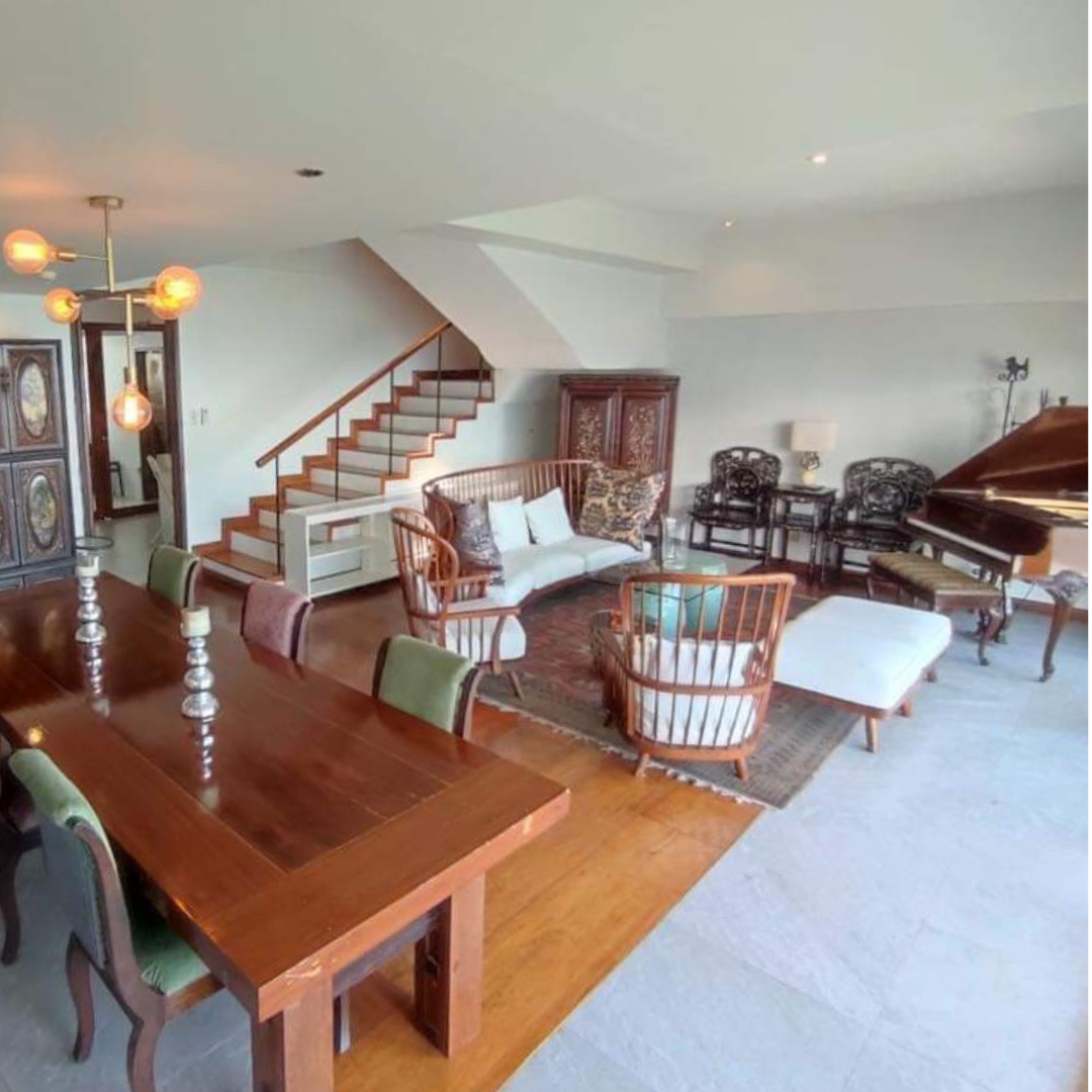 Penthouse in Elizabeth Place at 268 SMQ Floor Area and 1 Parking Inclusive, For Sale view 2