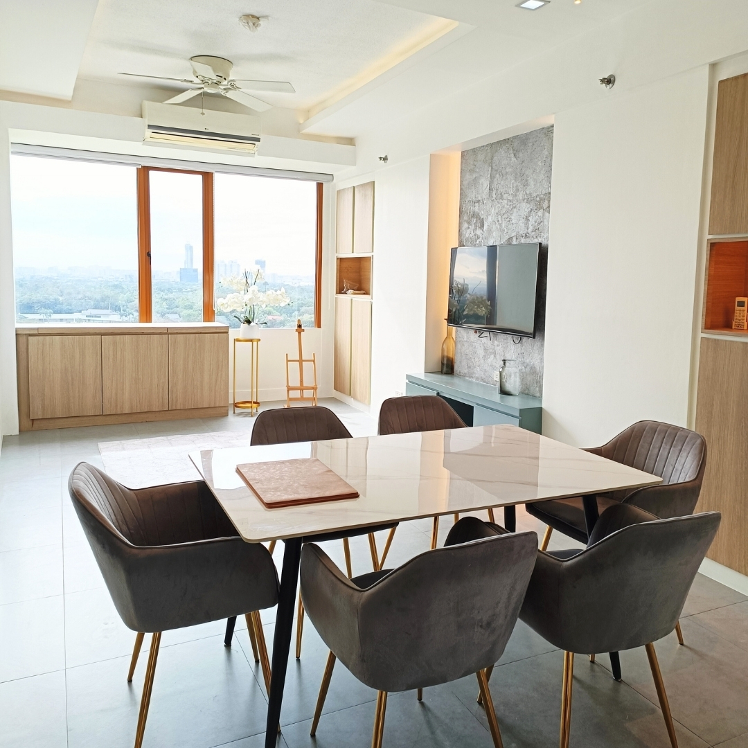 2 Bedroom Unit in Bellagio Tower 1, 97 SQM Floor Area, 15th Floor, Facing Manila Golf, BGC Taguig City view 2